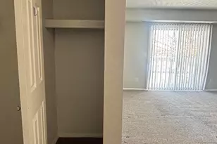 157 Canfield St, Milan, MI 48160 - Photo 6