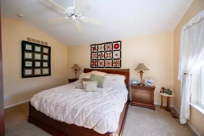 7148 Oakridge Drive, Ypsilanti, MI 48187 - Photo 24