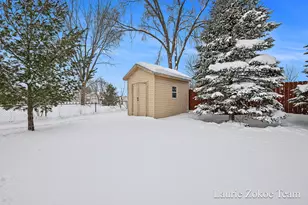 111 Ann St, Coopersville, MI 49404 - Photo 32