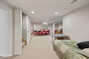4453 Thornwood Ct, Warren, MI 48092 - Photo 16