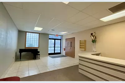 1819 W Willow Street, Lansing, MI 48915 - Photo 4