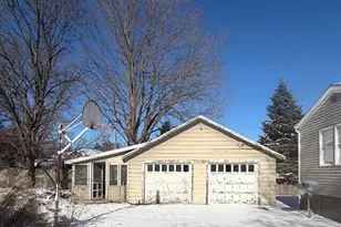 176 S Scott St, Adrian, MI 49221 - Photo 8