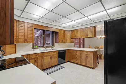 1865 S 8th Street, Kalamazoo, MI 49009 - Photo 8