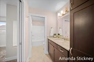 2078 Celadon NE, Grand Rapids, MI 49525 - Photo 14