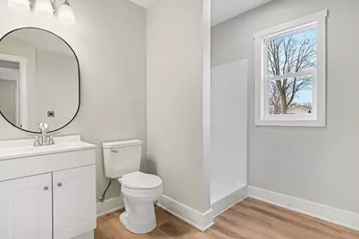 283 E Walton Avenue, Muskegon, MI 49442 - Photo 22