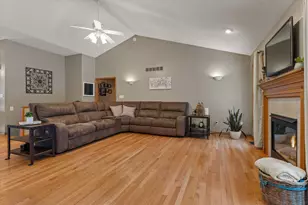 68640 Christiana Lake Rd, Edwardsburg, MI 49112 - Photo 10