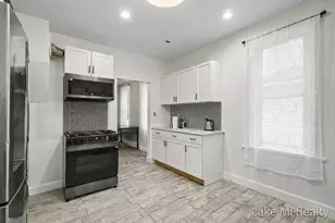 1053 3rd St NW, Grand Rapids, MI 49504 - Photo 16