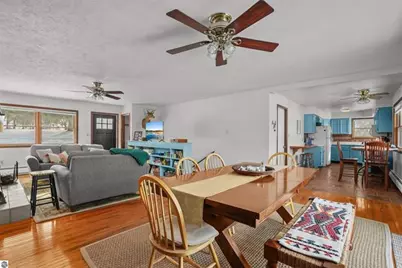 9561 Peterson Drive, Cadillac, MI 49601 - Photo 14