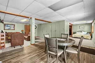 9561 Peterson Dr, Cadillac, MI 49601 - Photo 32