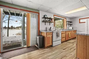 9561 Peterson Dr, Cadillac, MI 49601 - Photo 30