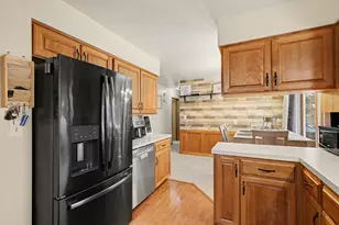 3420 Minnie Ave SW, Wyoming, MI 49519 - Photo 8