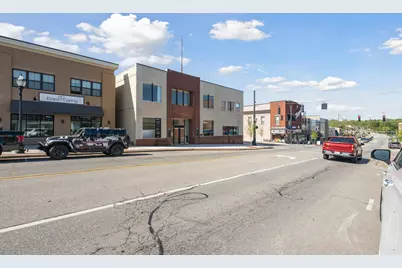 306 E Main Street, Niles, MI 49120 - Photo 2