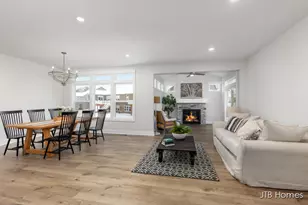 6602 Timber Crst Dr NE, Rockford, MI 49341 - Photo 10