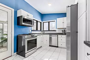 33 Shortridge Rd, Battle Creek, MI 49015 - Photo 8