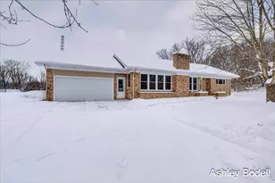 237 7 Mile Rd NW, Comstock Park, MI 49321 - Photo 1