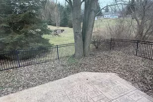 12361 Spencer Ln, Carleton, MI 48117 - Photo 64