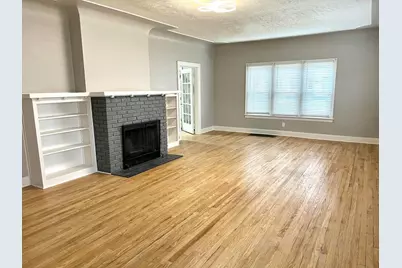 401 Monroe Avenue, Muskegon, MI 49441 - Photo 8