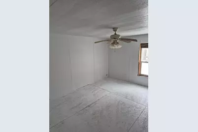 1205 Cherry Lane, Battle Creek, MI 49017 - Photo 6