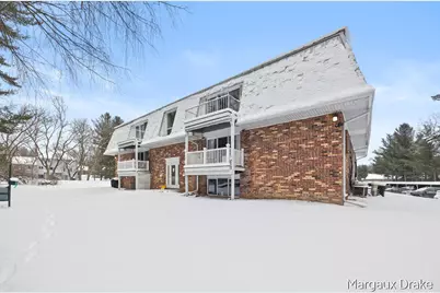 6716 Cascade Road SE #37, Grand Rapids, MI 49546 - Photo 20