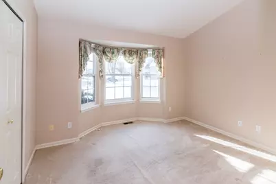 1988 N Kenwyck Drive, Ypsilanti, MI 48198 - Photo 12