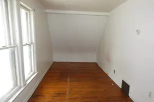 660 Pearl St, Benton Harbor, MI 49022 - Photo 22