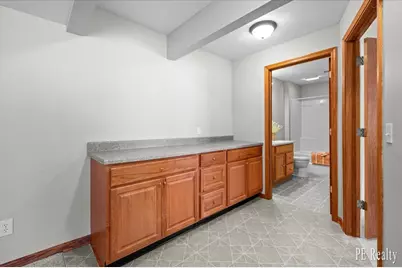 1129 Kensington Street NW, Grand Rapids, MI 49534 - Photo 14