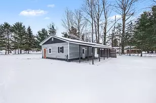4997 S Croton Hardy Dr, Newaygo, MI 49337 - Photo 14