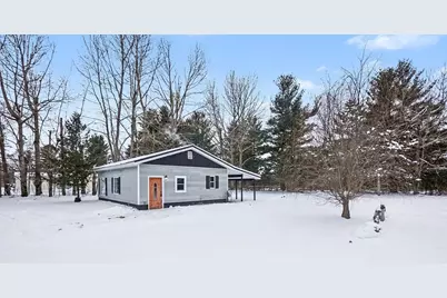 4997 S Croton Hardy Drive, Newaygo, MI 49337 - Photo 2