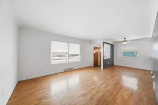 371 Riverside Ave, Adrian, MI 49221 - Photo 6