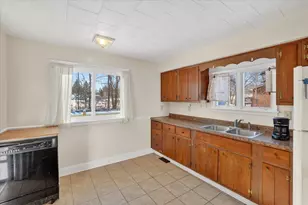 600 E Columbia St, Mason, MI 48854 - Photo 8