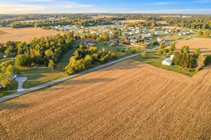 2571 E Valley Rd, Adrian, MI 49221 - Photo 6