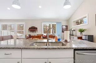 3924 Elderberry Dr, Holland, MI 49424 - Photo 18