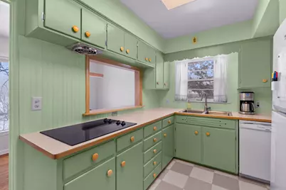 2400 Crest Drive, Kalamazoo, MI 49008 - Photo 12