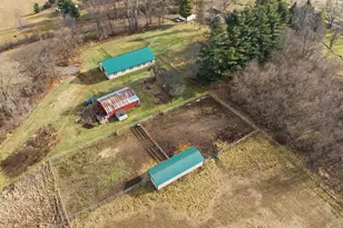 9378 Smith Rd, Tecumseh, MI 49286 - Photo 32