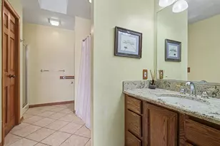 2111 Oak Ln, Battle Creek, MI 49014 - Photo 12