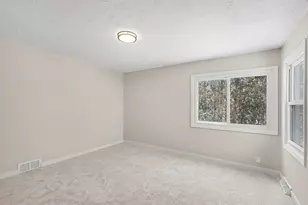 1160 Farnsworth Ave SE, Grand Rapids, MI 49546 - Photo 14