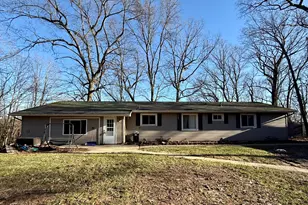 201 Lake Hills Dr, Concord, MI 49237 - Photo 1