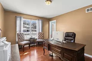 4315 Center Valley Dr, Ann Arbor, MI 48108 - Photo 4