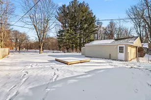 22279 Bohn Rd, Belleville, MI 48111 - Photo 18
