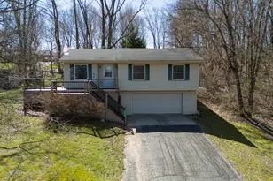 58420 Sunset Shores Ct, Three Rivers, MI 49093 - Photo 2