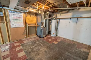 8218 Beaverland St, Detroit, MI 48239 - Photo 18