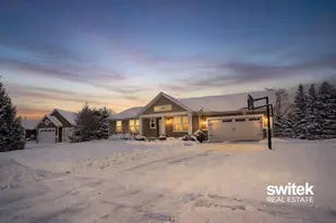 4717 Rushfield Dr SW, Grandville, MI 49418 - Photo 2