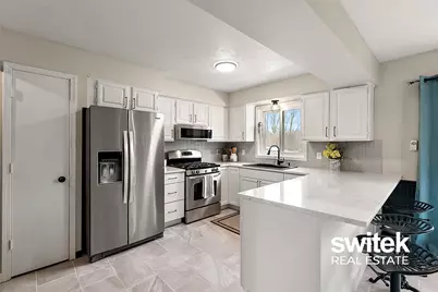 9750 Meadow Valley SE, Caledonia, MI 49316 - Photo 6