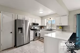 9750 Meadow Valley SE, Caledonia, MI 49316 - Photo 6