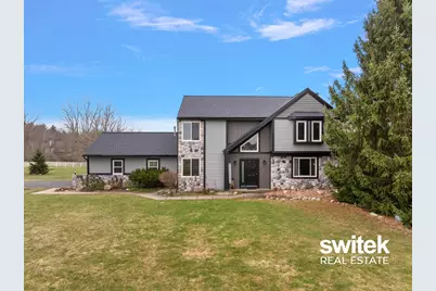 9750 Meadow Valley SE, Caledonia, MI 49316 - Photo 2