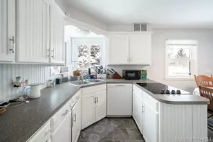 3223 Allen St, Hudsonville, MI 49426 - Photo 16