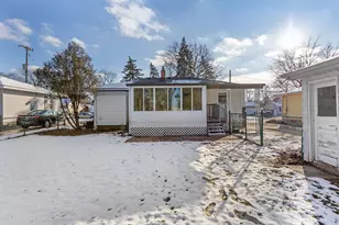 2043 Melvin St SW, Wyoming, MI 49519 - Photo 18