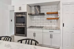 10431 Oneida Blvd, Oak Park, MI 48237 - Photo 12