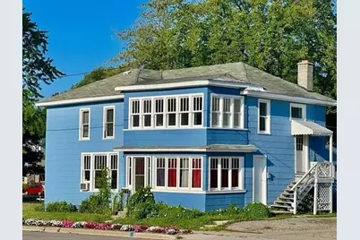 210 Cypress Street, Manistee, MI 49660 - Photo 2