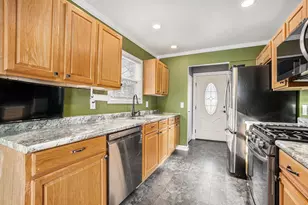 5619 Cheshire St, Portage, MI 49002 - Photo 6